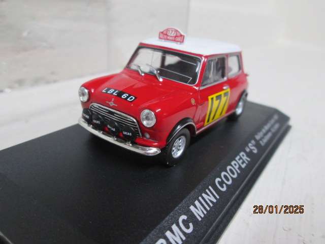DIE CAST 1:43 SCALE - RALLY CAR -  BMC MINI COOPER S