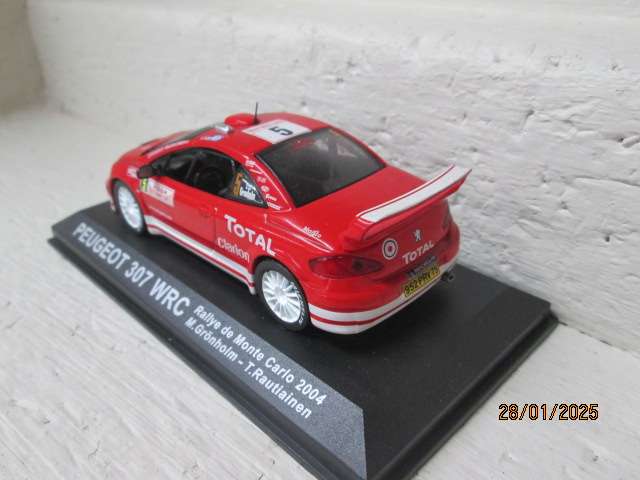 DIE CAST 1:43 SCALE - RALLY CAR -  PEUGEOT 307 WRC