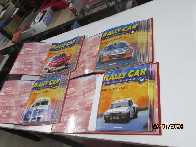 DE-AGOSTINI - RALLY CAR COLLECTION BOOKLETS IN FILES -  X61
