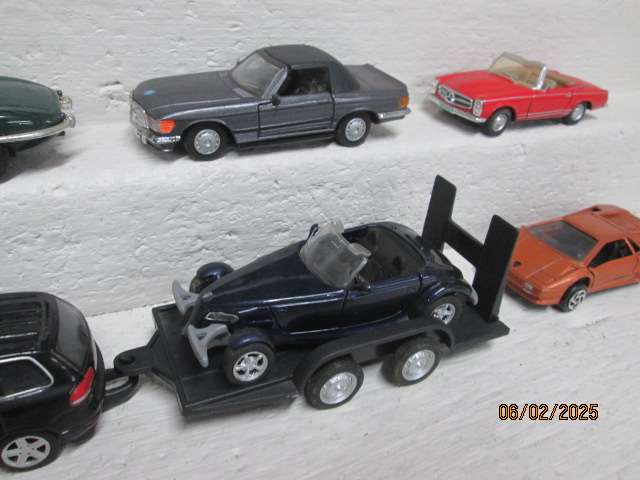 1:43 SCALE - VARIOUS DIE CAST MODELS - X8