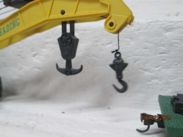 HO SCALE - BACHMANN - READING LINES CRANE SET