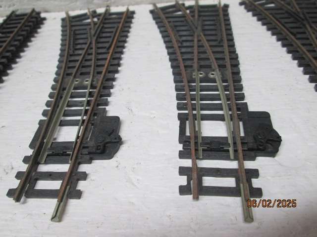 HO / OO SCALE - HORNBY- TRACK X42 PIECES