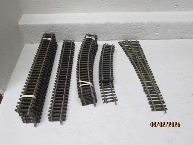 HO / OO SCALE - ROCO - X31 PIECES