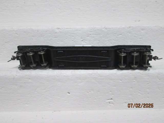 HO SCALE - BACHMANN - LOWELL 6-AXLE WAGON WITH TRANSFORMER LOAD