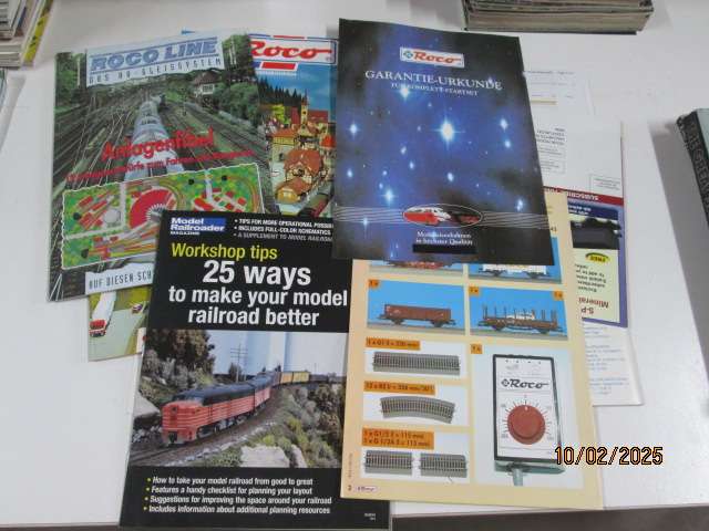 HO SCALE -VARIOUS ROCO CATALOGUES + PAMPHLETS