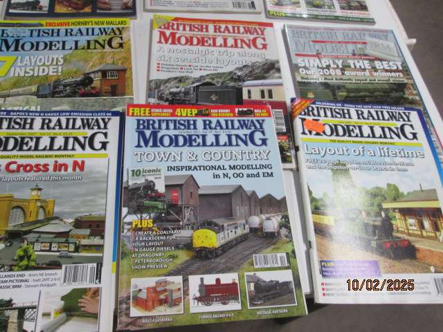 HO / OO SCALE - MAGAZINES - X13