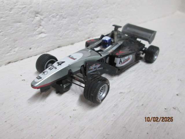 SLOT CAR - 1:32 SCALE - JADA TOYS  McCLAREN F1