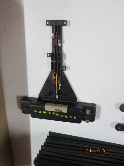 SLOT CARS - 1:32 SCALE - HORNBY / SCX TRACK & EQUIPMENT - LARGE AMOUNT