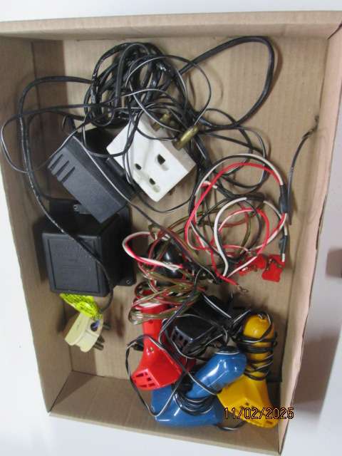 SLOT CARS - 1:32 SCALE - HORNBY / SCX TRACK & EQUIPMENT - LARGE AMOUNT