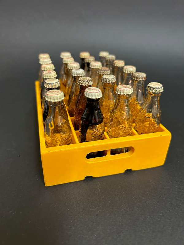 Coca Cola mini crate