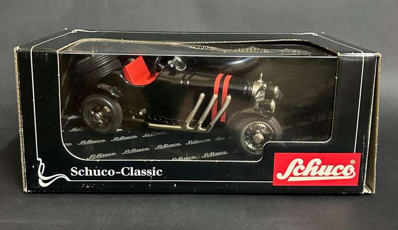 Schuco Studio V Mercedes Benz