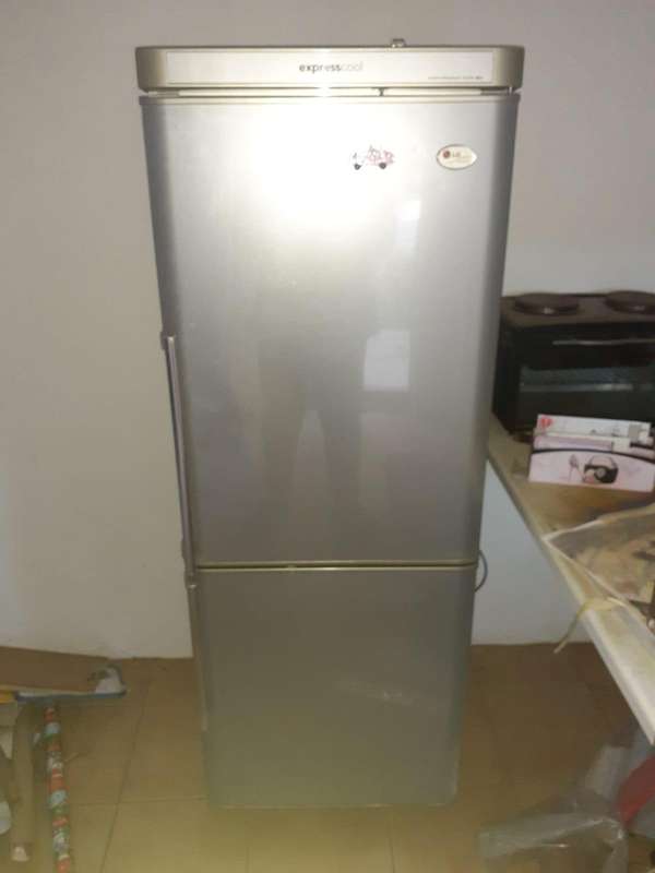 Express Cool GR329 BL Fridge