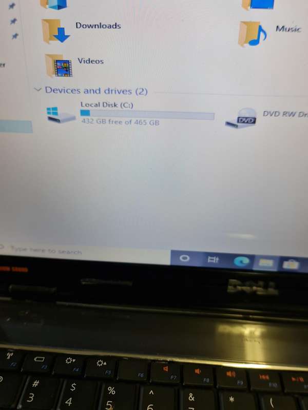 DELL INSPIRION N5010, CORE i5 1ST GEN, 4GB MEMORY,500GB HARD DRIVE,15.6 INCH SCREEN,ORIGINAL CHARGER