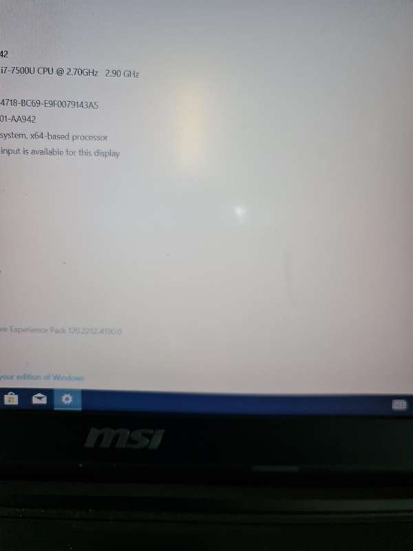 MSI CX627QL LAPTOP - CORE i7 7TH GEN - 4GB - 500GB - 15.6 INCH-NVIDIA 940 2GB GRAPHICS - PLEASE READ