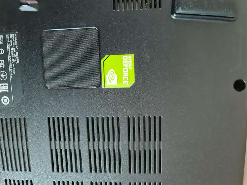 MSI CX627QL LAPTOP - CORE i7 7TH GEN - 4GB - 500GB - 15.6 INCH-NVIDIA 940 2GB GRAPHICS - PLEASE READ