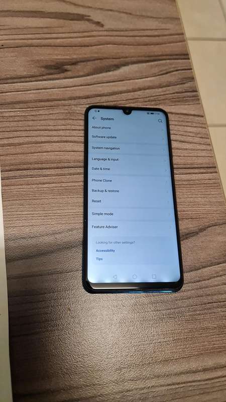 HUAWEI P30 LITE - 4GB MEMORY - 128GB STORAGE - FULL WORKING CONDITION - EXCELLENT CONDITION
