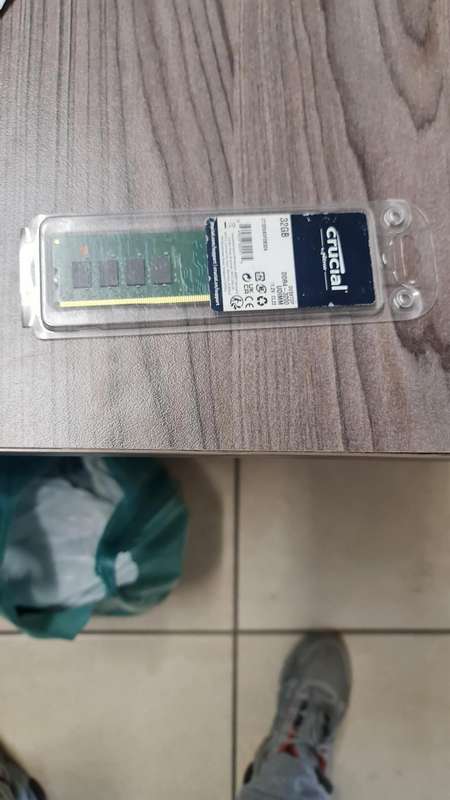 BRAND NEW - CRUCIAL - 32GB DDR4 - DESKTOP MEMORY - 3200MHZ