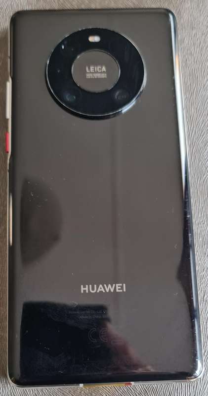 HUAWEI MATE 40 PRO - 8GB MEMORY - 256GB STORAGE - PRISTINE CONDITION - PHONE ONLY