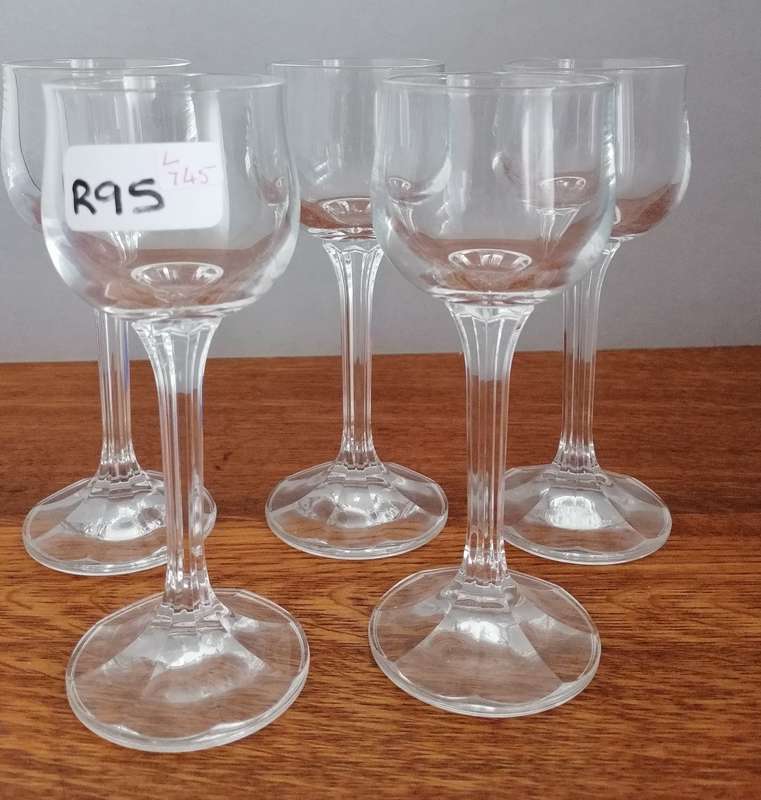Tulip Bowl Stemmed Vintage Glasses - Sherry