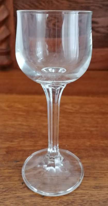 Tulip Bowl Stemmed Vintage Glasses - Sherry
