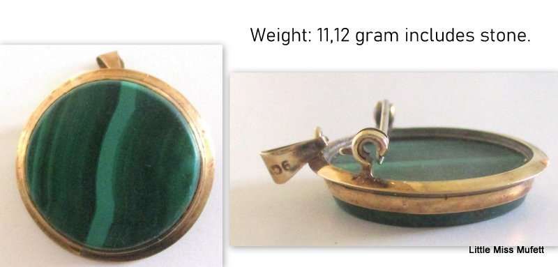 A SOLID 9ct GOLD MALACITE PENDANT / BROOCH---TOTAL WEIGHT: 11,12 gram