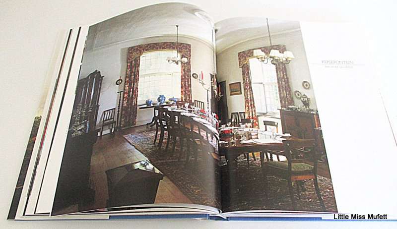 COLONIAL HOUSES OF SOUTH AFRICA IN BOX COVER by GRAHAM VINEY AND ALAIN PROUST