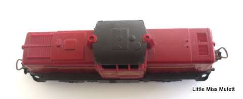 Lima HO SAR/ SAS Trans Karoo Set 1 X Diesel Loco, 3 x Passenger Coaches , NO Battery Power supply