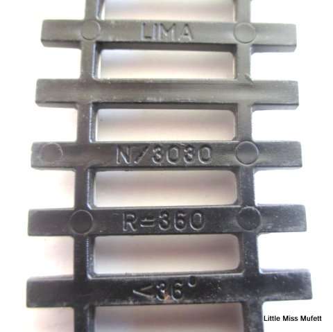 Lima train tracks --20 Availavle--- R10 each