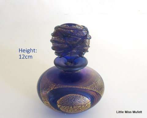 An Isle of Wight Golden Peacock Royale perfume bottle--Perfect