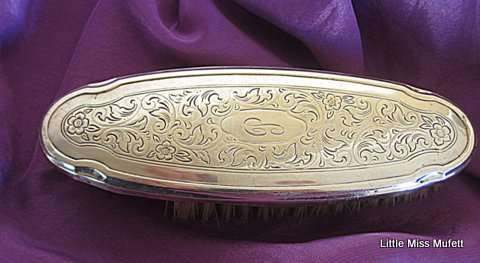 Sterling silver dressing table set-Weight 521 Gr approx weight of silver would probably be 150 Gr +