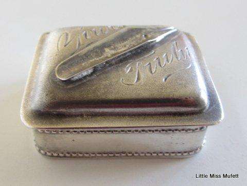 THE MOST DELIGHTFUL LITTLE NIB BOX---YOUR"S TRULY--Silver plated