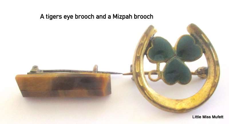 A SCOTTISH KILT PIN BROOCH AND A LOT OF GOOD COSTUME JEWELLERY--NOT JUNK.