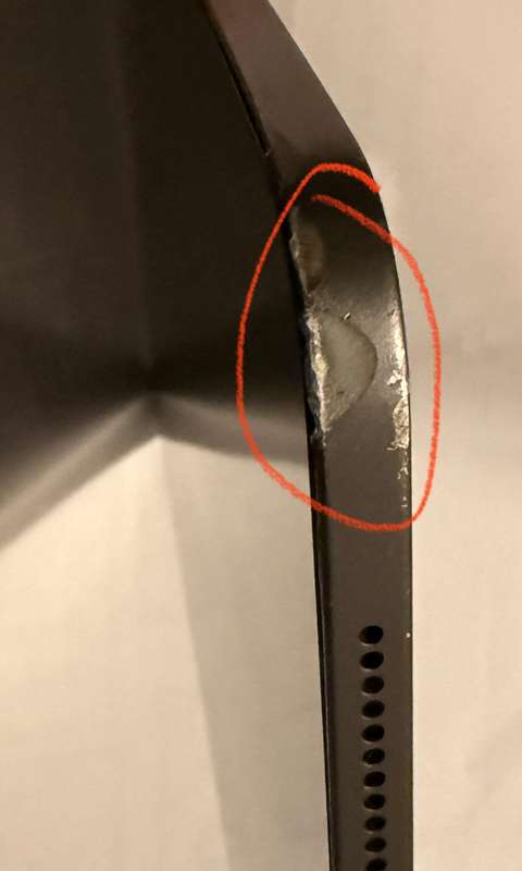 iPad Pro (11-inch, 2018, 1st Generation) Wi-Fi (see pics)