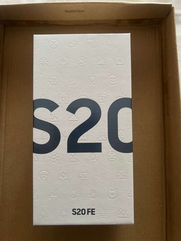 Samsung Galaxy S20 FE 5G (Cloud Navy, 8GB RAM, 128GB Storage) (Please please read)