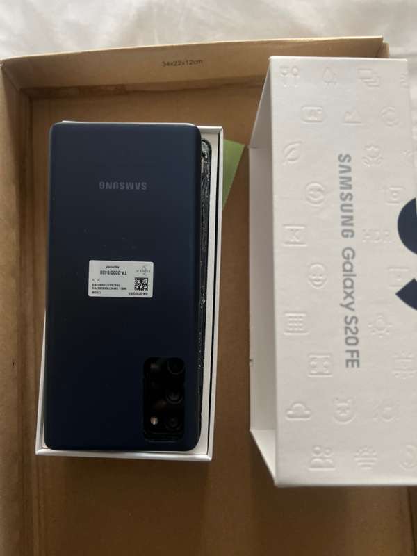 Samsung Galaxy S20 FE 5G (Cloud Navy, 8GB RAM, 128GB Storage) (Please please read)