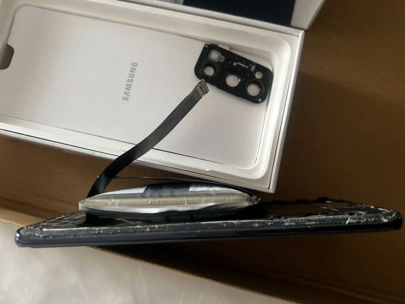 Samsung Galaxy S20 FE 5G (Cloud Navy, 8GB RAM, 128GB Storage) (Please please read)