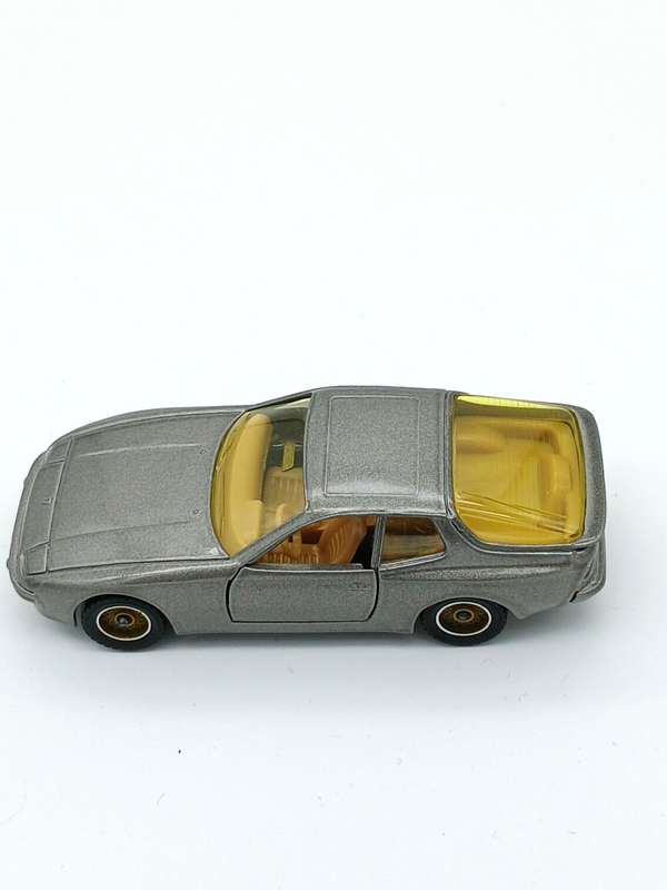 Solido Porsche 944 1/43