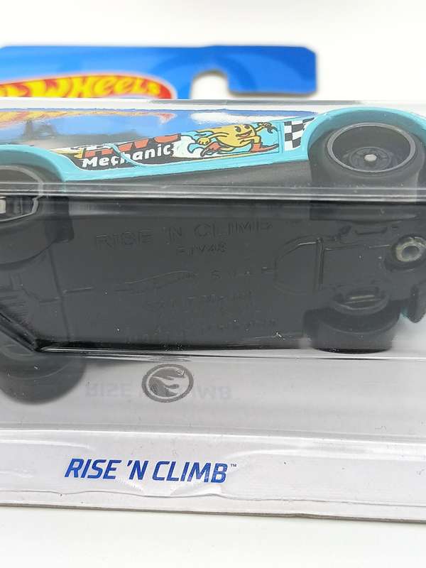 Hot Wheels Rise n Climb Treasure Hunt