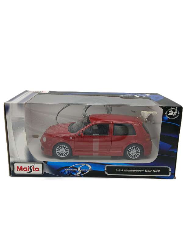 Maisto Volkswagen VW Golf R32 Red