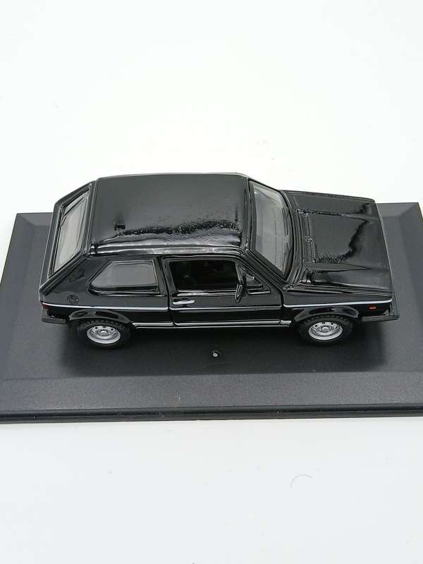 Bburago Volkswagen VW Golf GTI Mk1 1/32