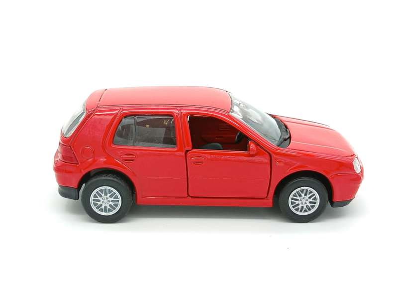 Welly Volkswagen VW Golf IV Red