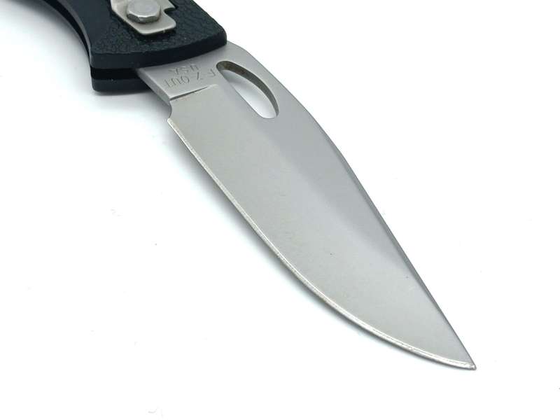 Gerber E-Z Out folding knife