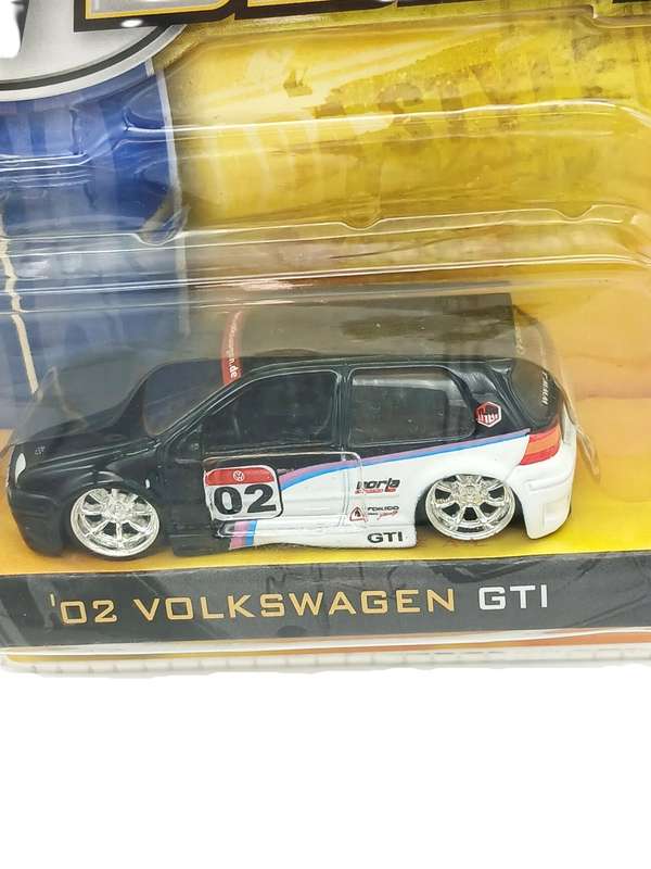 Jada Toys VDUBS 2002 Volkswagen VW Golf GTI (2007)