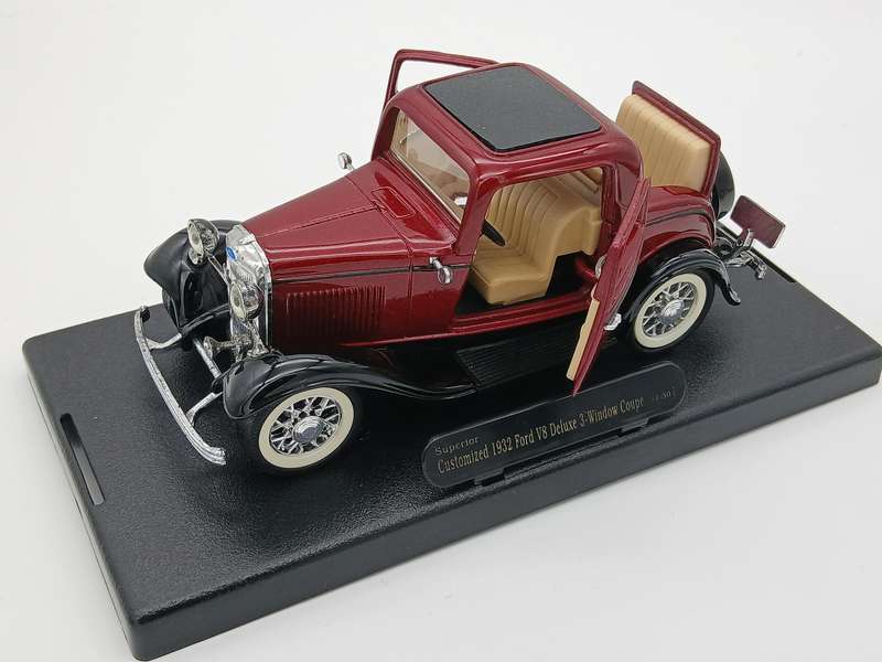 Superior Models 1932 Customized Ford V8 Coupe - Deep Red 1/30 Scale