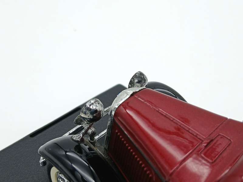 Superior Models 1932 Customized Ford V8 Coupe - Deep Red 1/30 Scale