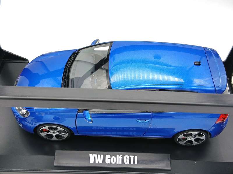 Norev Volkswagen VW Golf GTI Mk6 2009 1/18