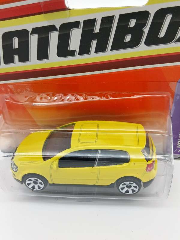 Matchbox Volkswagen VW Golf V GTI - Yellow