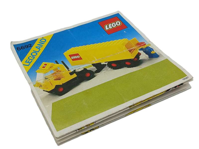 Vintage Lego Truck Tractor Trailer No.6692 (1982)