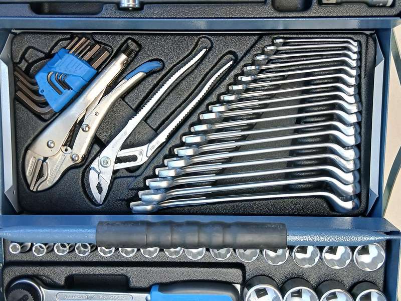 GEDORE 1282-C19-1BMZ-10SD Tool box with tools