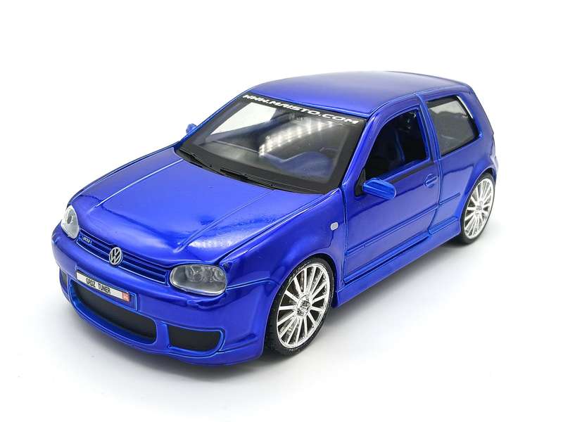 Maisto Volkswagen VW Golf Mk4 R32 1/24 Blue Custom Shop Cruz Tuner - Rare